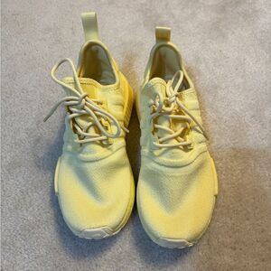 Women’s Adidas NMD_R1 Yellow Sneakers Sz 7.5 NWOT